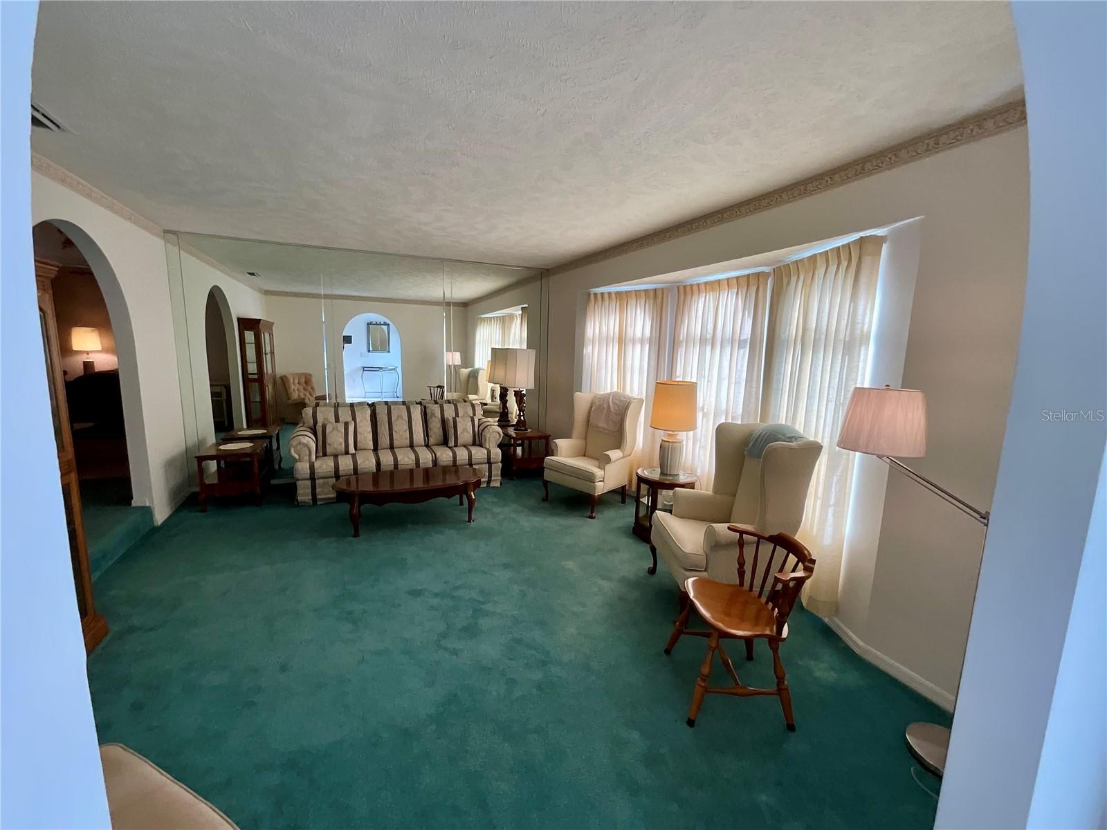 SILVER MDWS NORTH - Residential