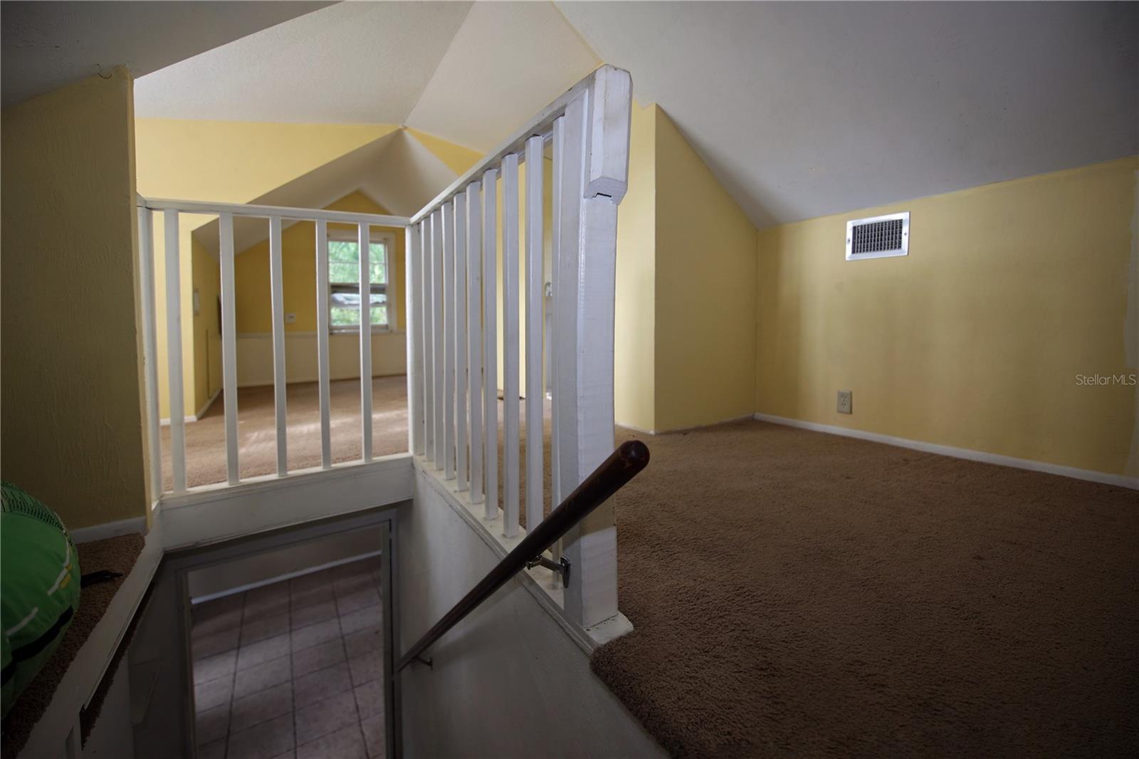 FORSTER RESUB IN HAWKS PARK - Residential