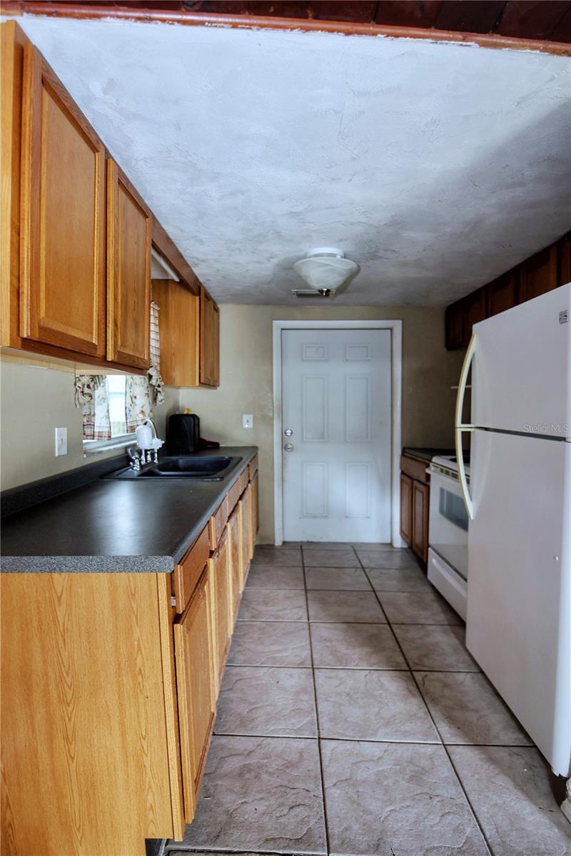 FORSTER RESUB IN HAWKS PARK - Residential