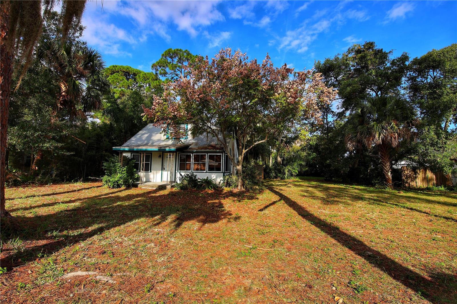 FORSTER RESUB IN HAWKS PARK - Residential