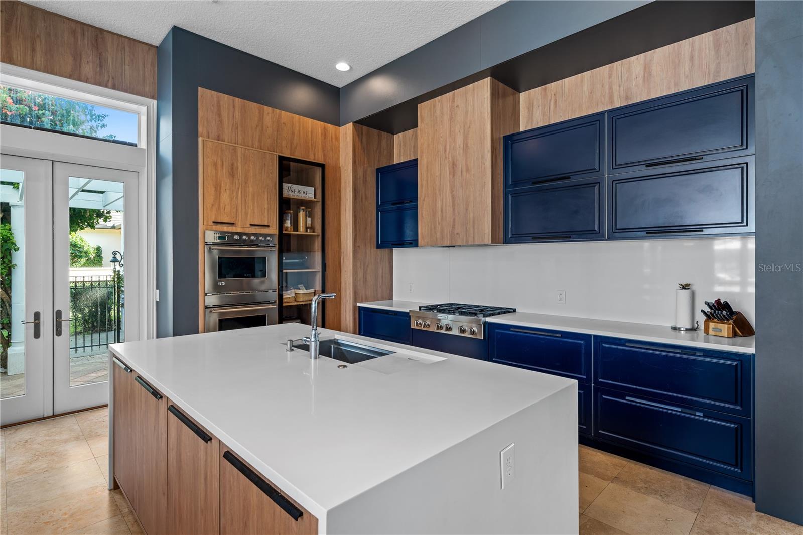 KEENES POINTE UNIT 03 46/104 - Residential