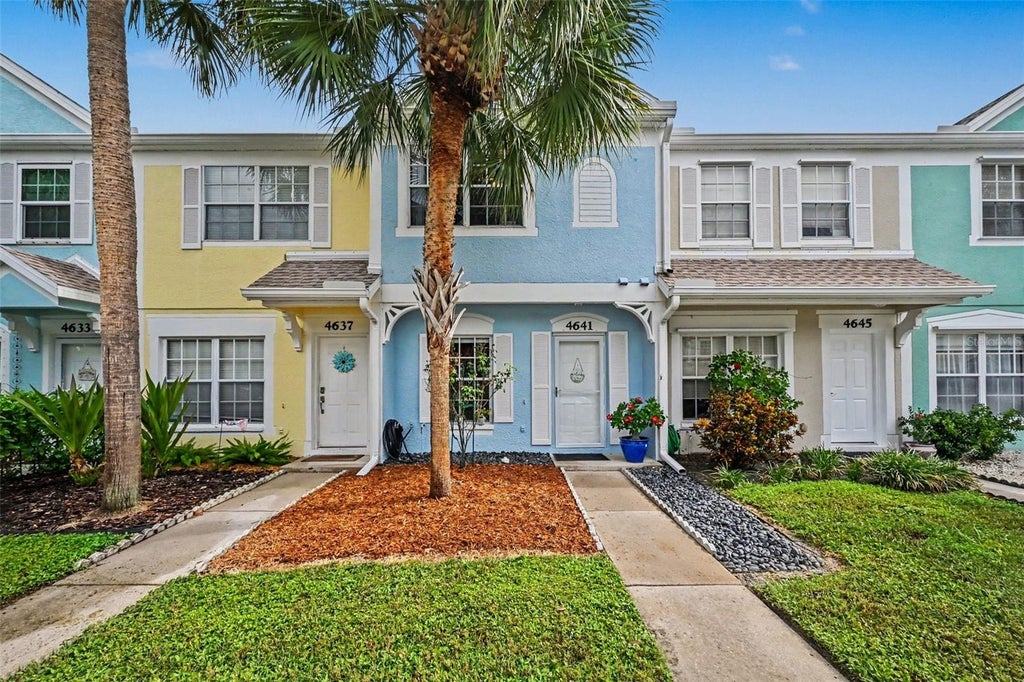 Photo of 4641 Sabal Key Drive, Bradenton, FL 34203 (MLS # TB8552156)