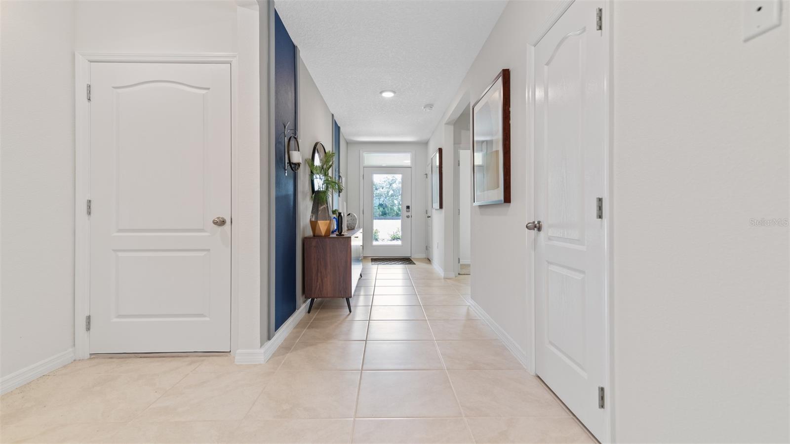 1312 LAWNDALE COURT