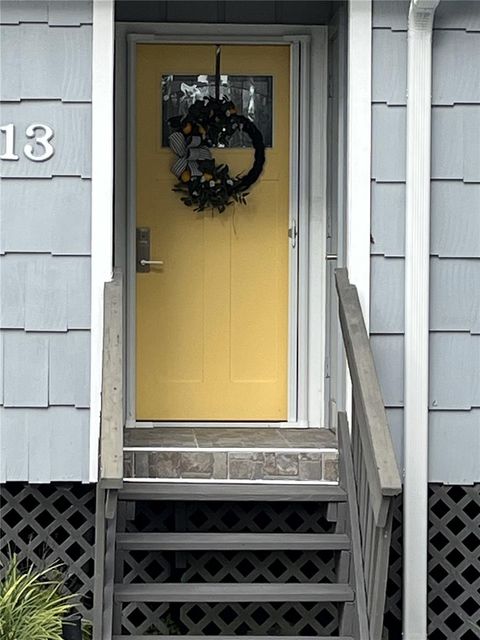 A home in DELAND