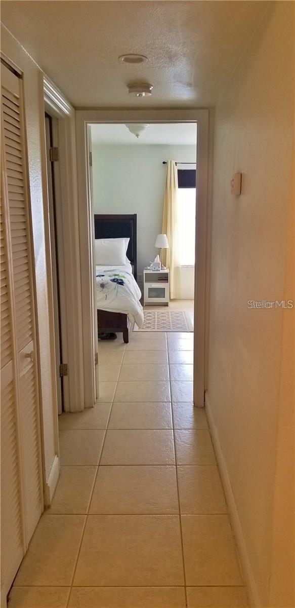 VENETIAN PLACE - Residential