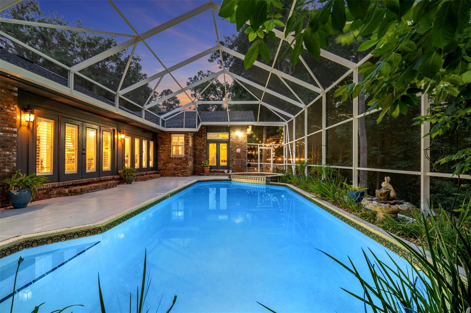 RICHMOND - Residential