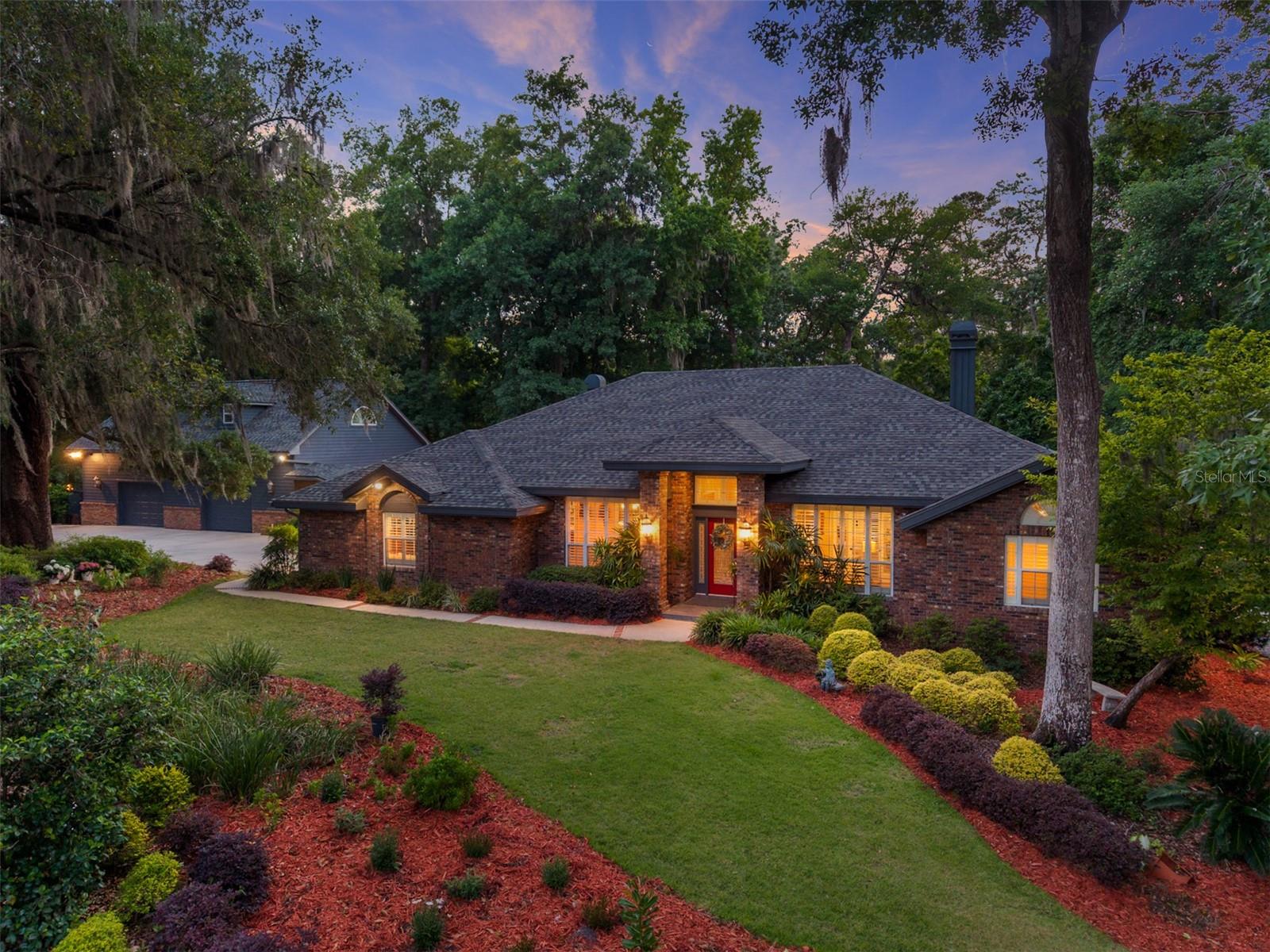 RICHMOND - Residential