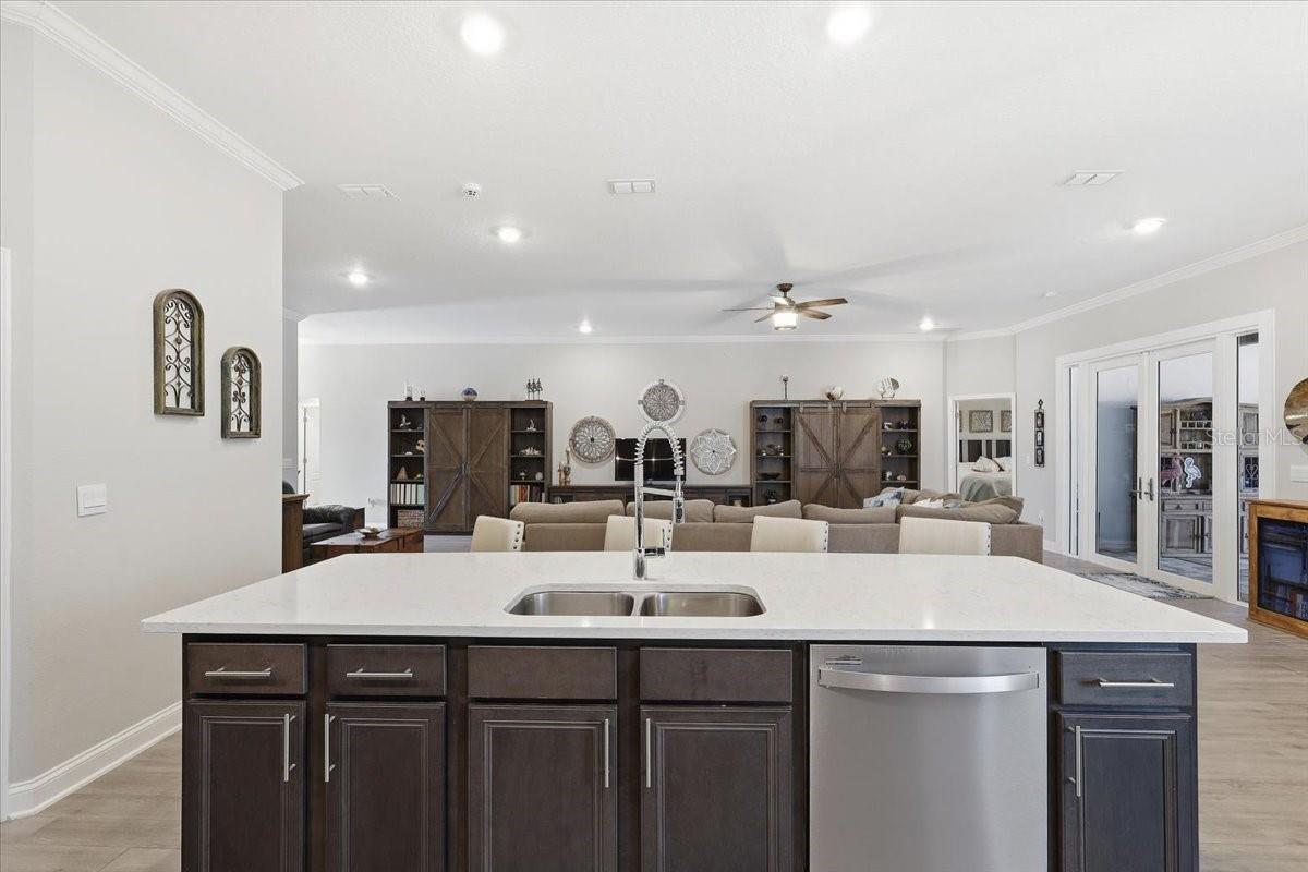 ROCK SPGS FARMS - Residential