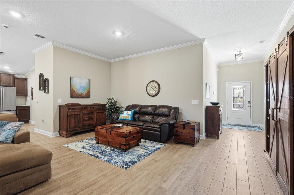 ROCK SPGS FARMS - Residential