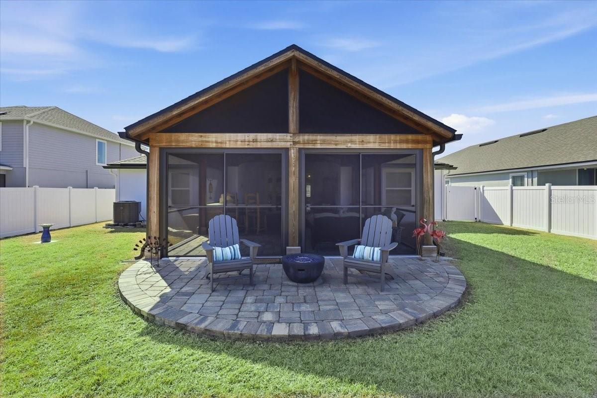 ROCK SPGS FARMS - Residential