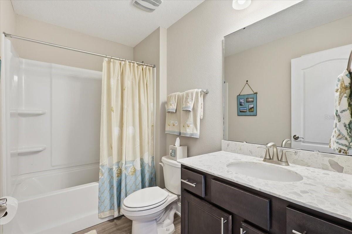 ROCK SPGS FARMS - Residential