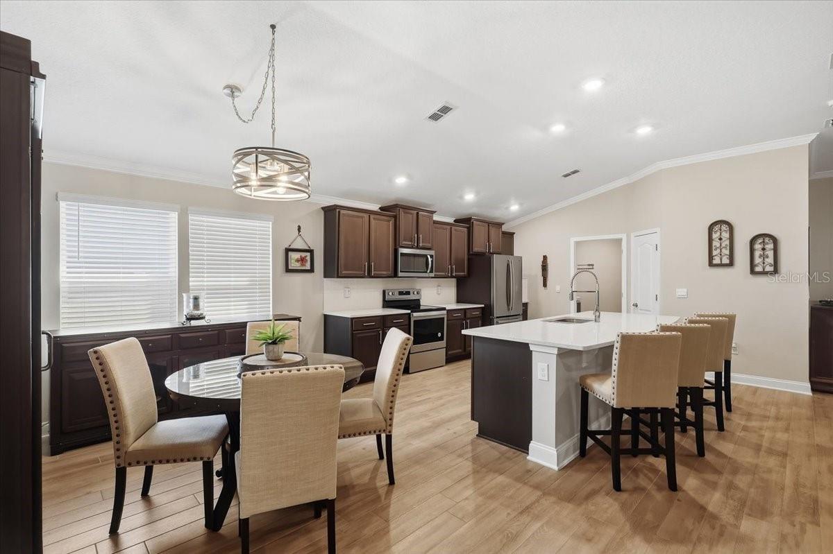 ROCK SPGS FARMS - Residential