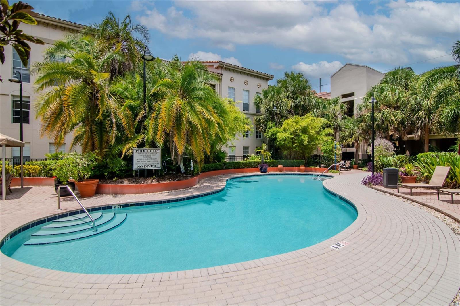 THE MADISON AT SOHO CONDOMINIU - Residential