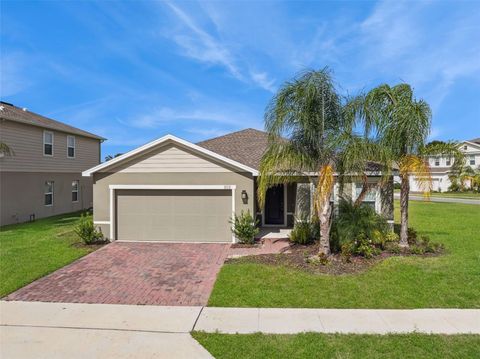 Photo of 3112 St Charles Place, Winter Haven, FL 33884 (MLS # O6351027)