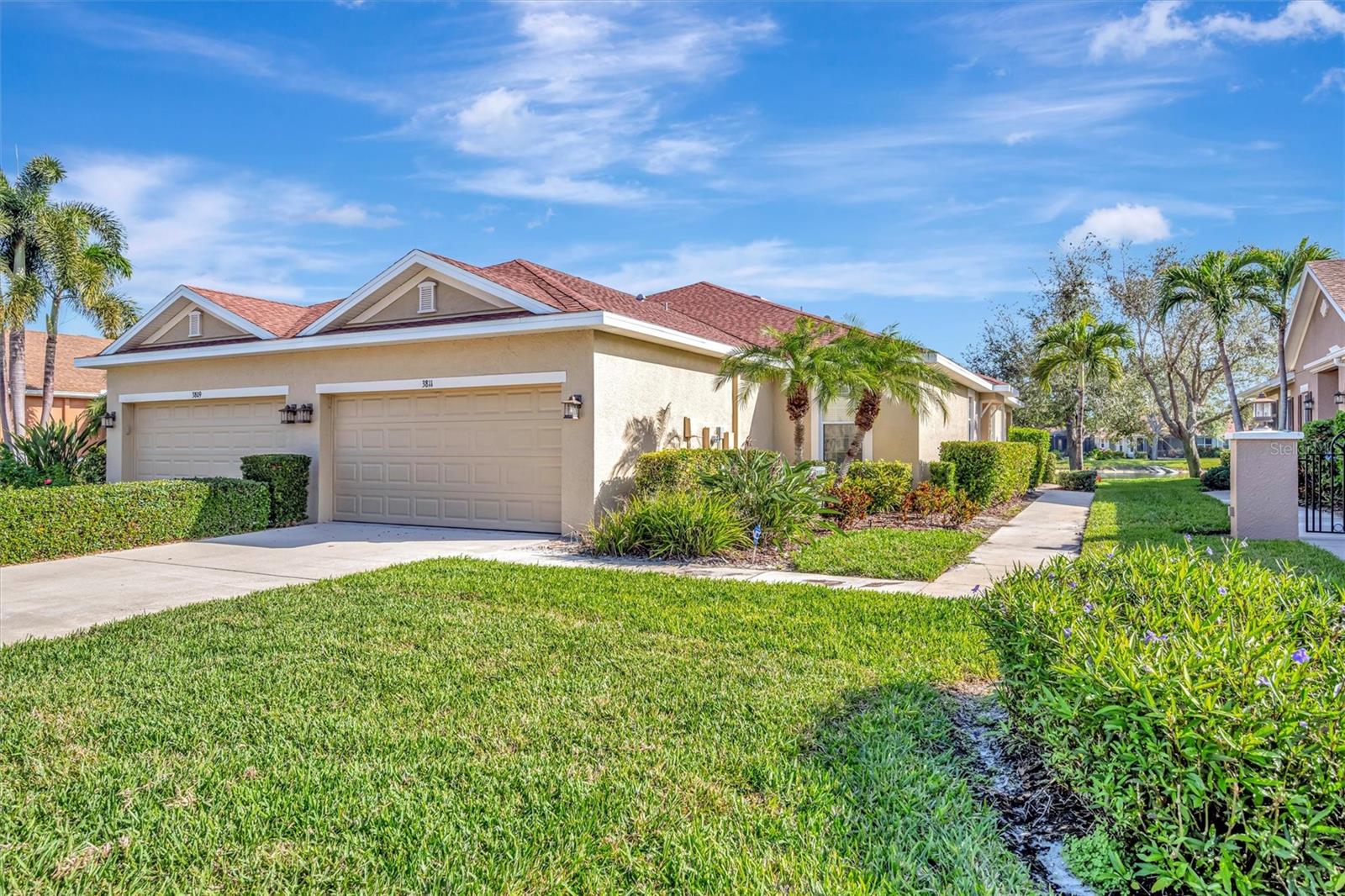 3811 BRIDLECREST LANE, BRADENTON, FL, 34209 2 3811 BRIDLECREST LANE