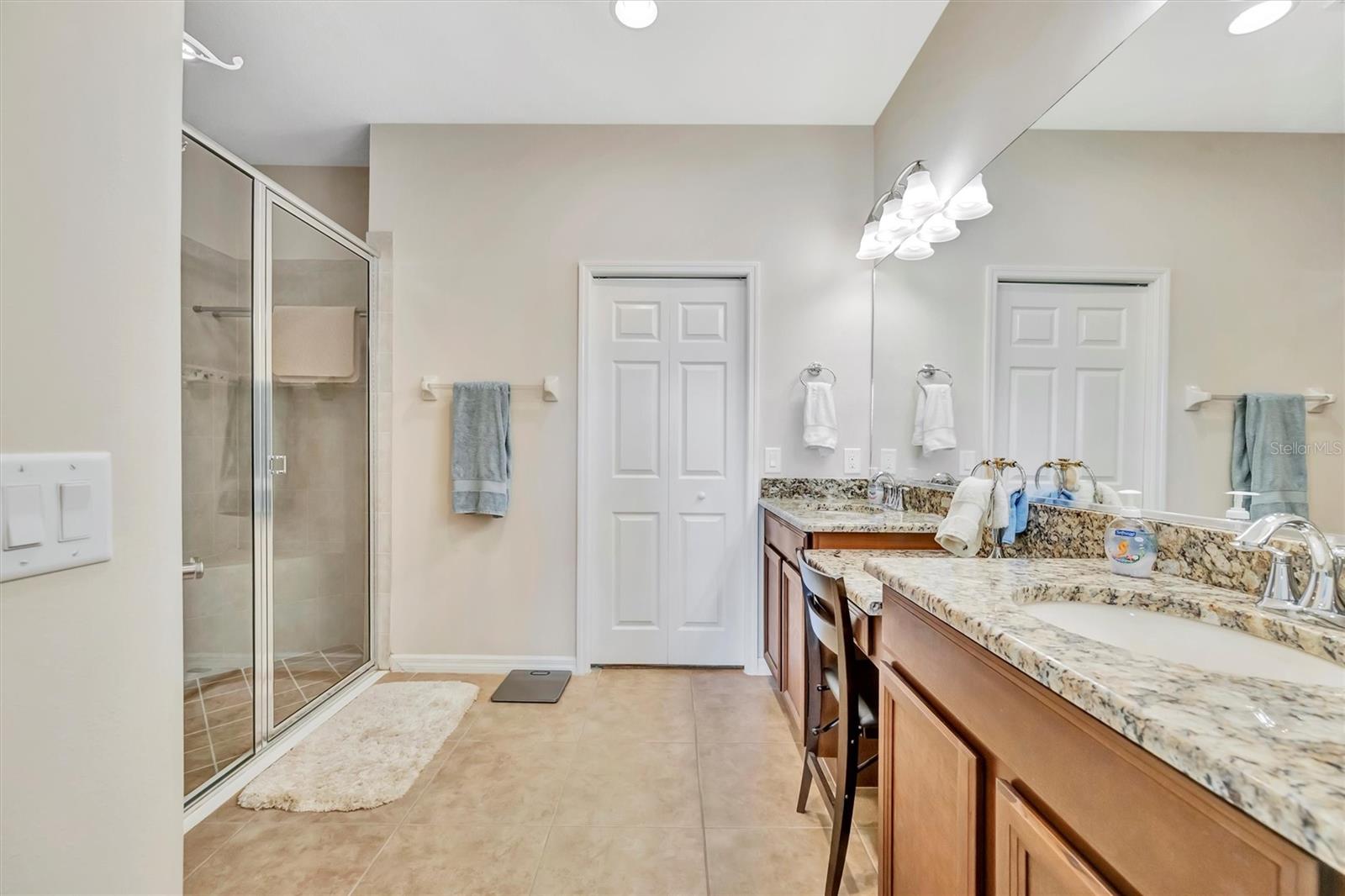 PALMA SOLA TRACE - Residential