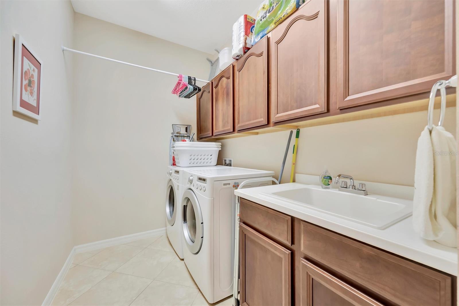 PALMA SOLA TRACE - Residential