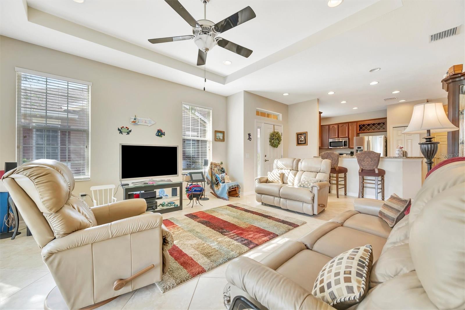 PALMA SOLA TRACE - Residential