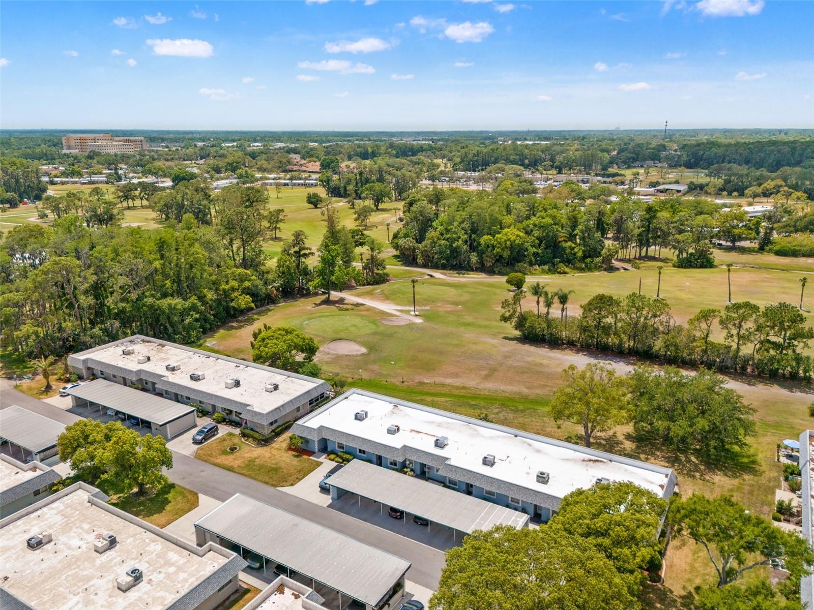 07 SPGS VILLAS CONDO - Residential