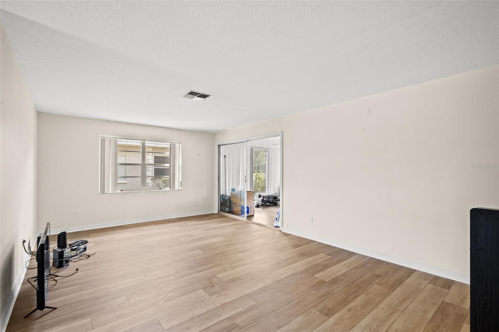 07 SPGS VILLAS CONDO - Residential