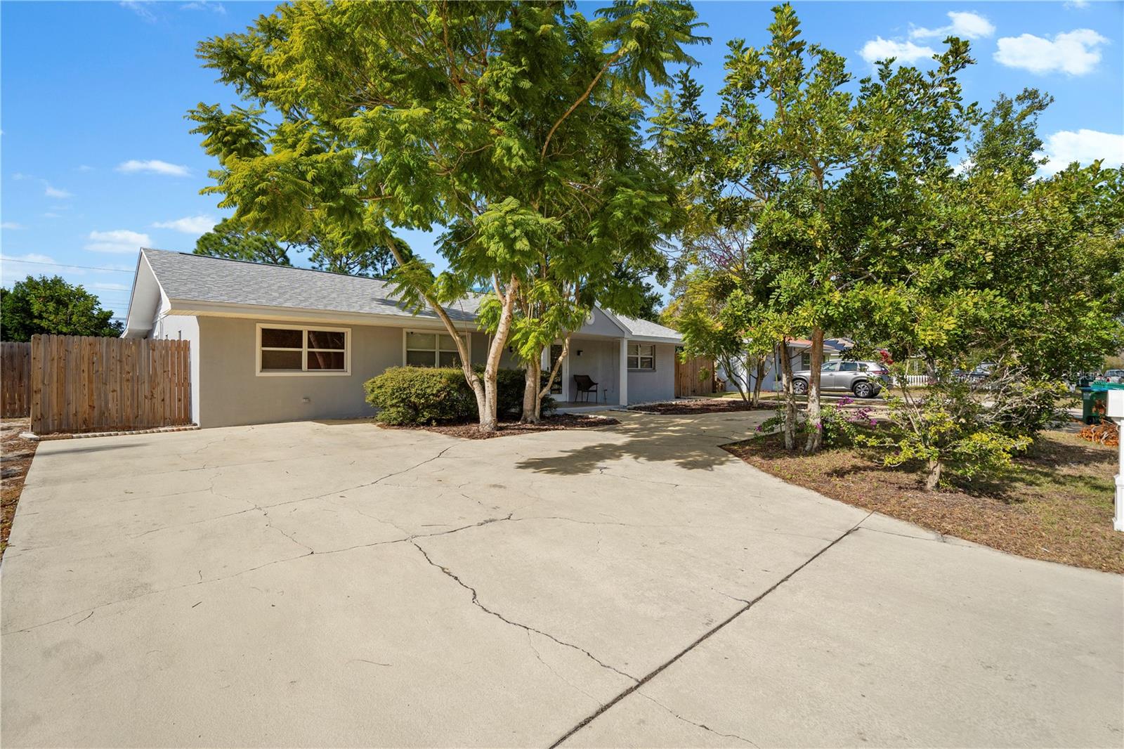 MONTEREY HEIGHTS - Residential