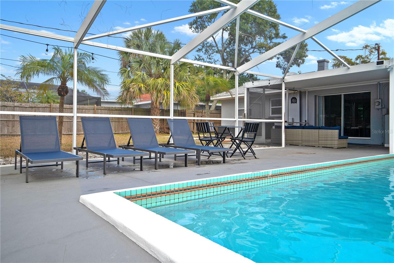 MONTEREY HEIGHTS - Residential