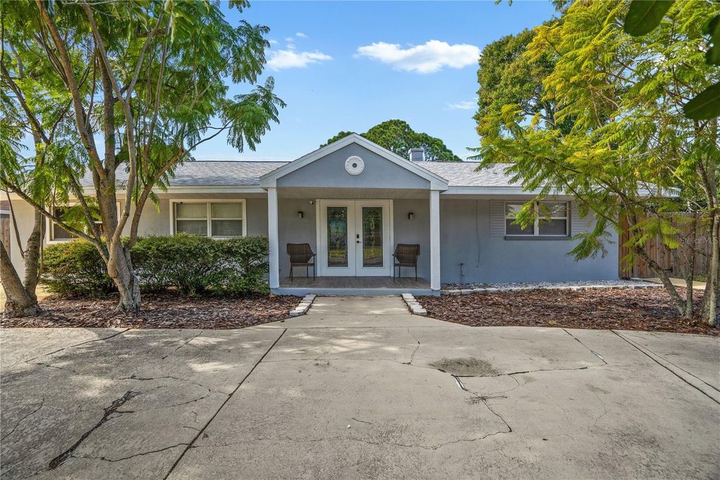 Photo of 1626 Young Avenue, Clearwater, FL 33756 (MLS # TB8509297)