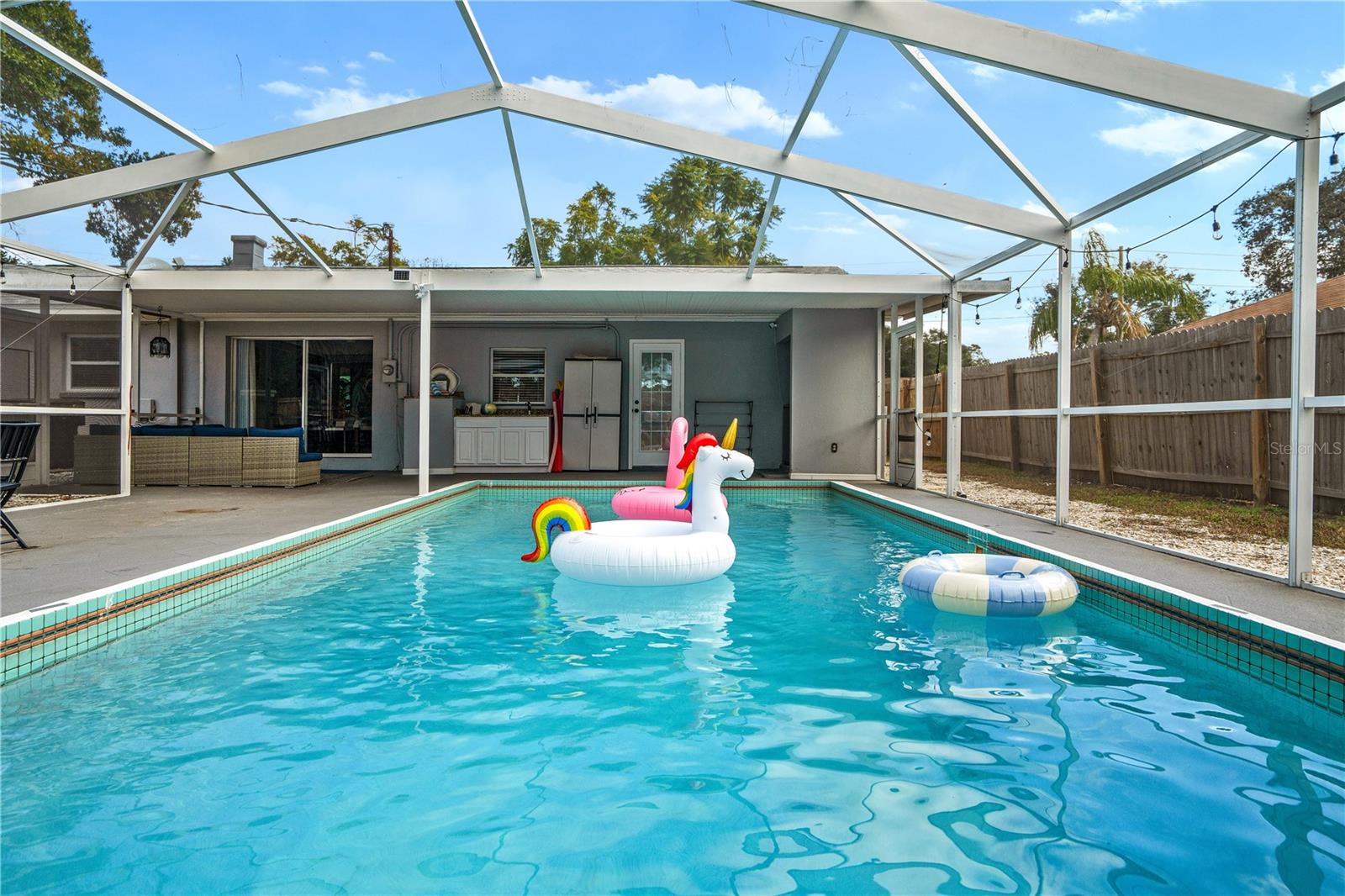 MONTEREY HEIGHTS - Residential