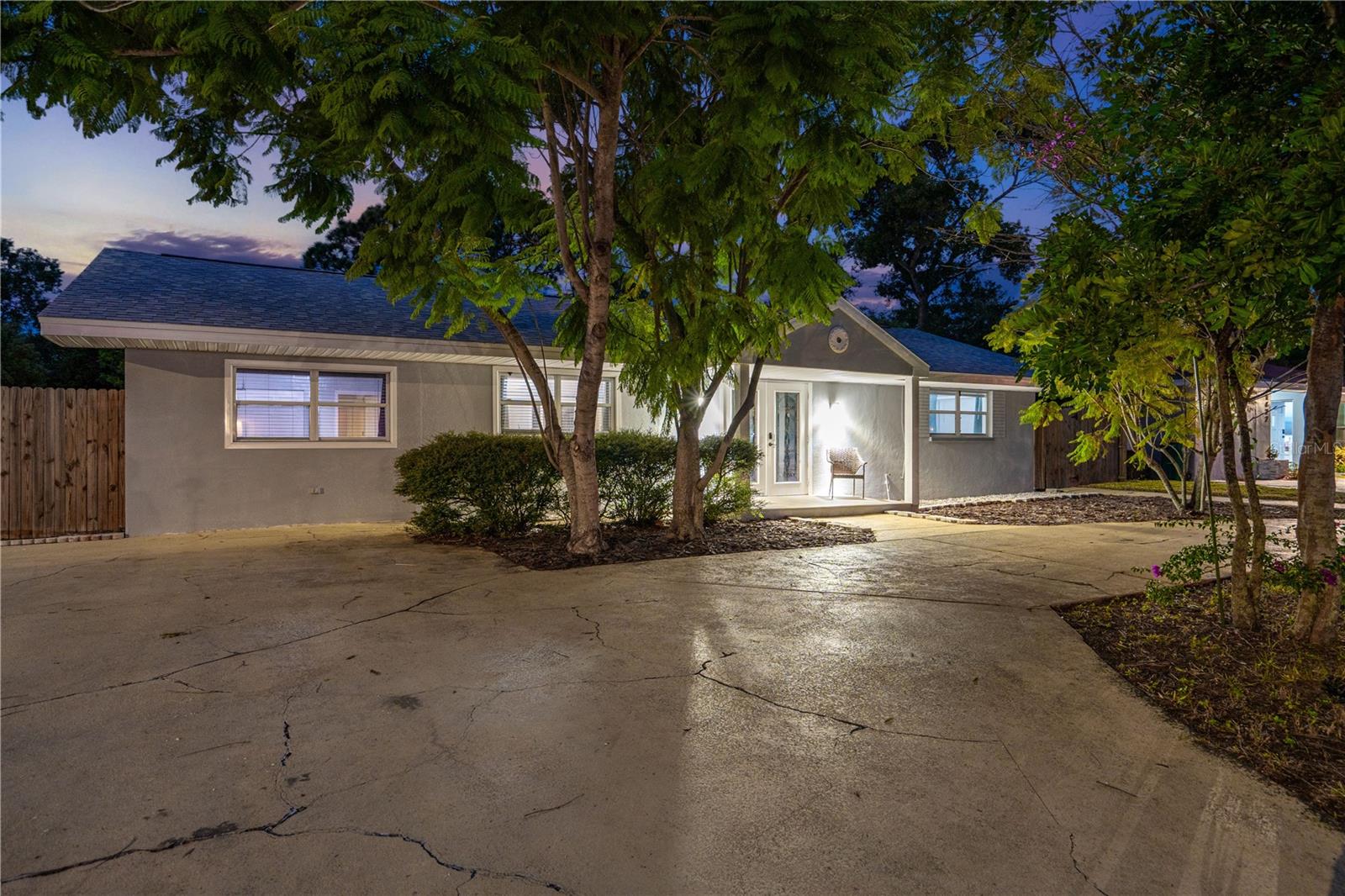 MONTEREY HEIGHTS - Residential