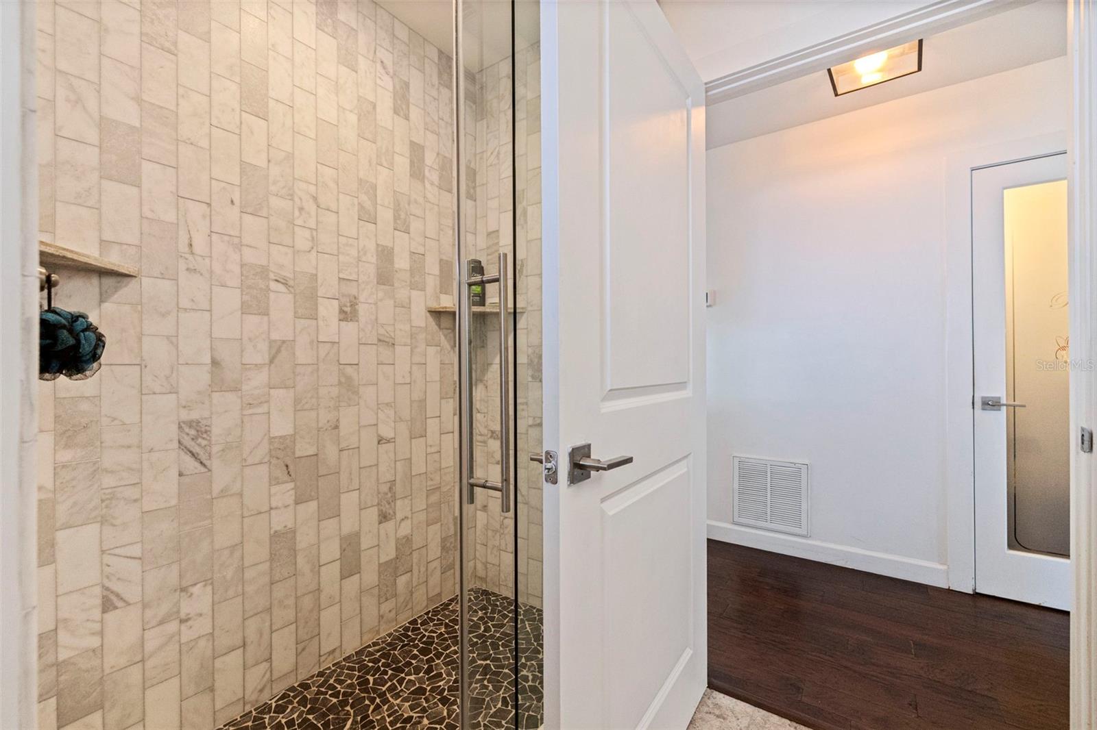 PATRICIAN POINT - Residential