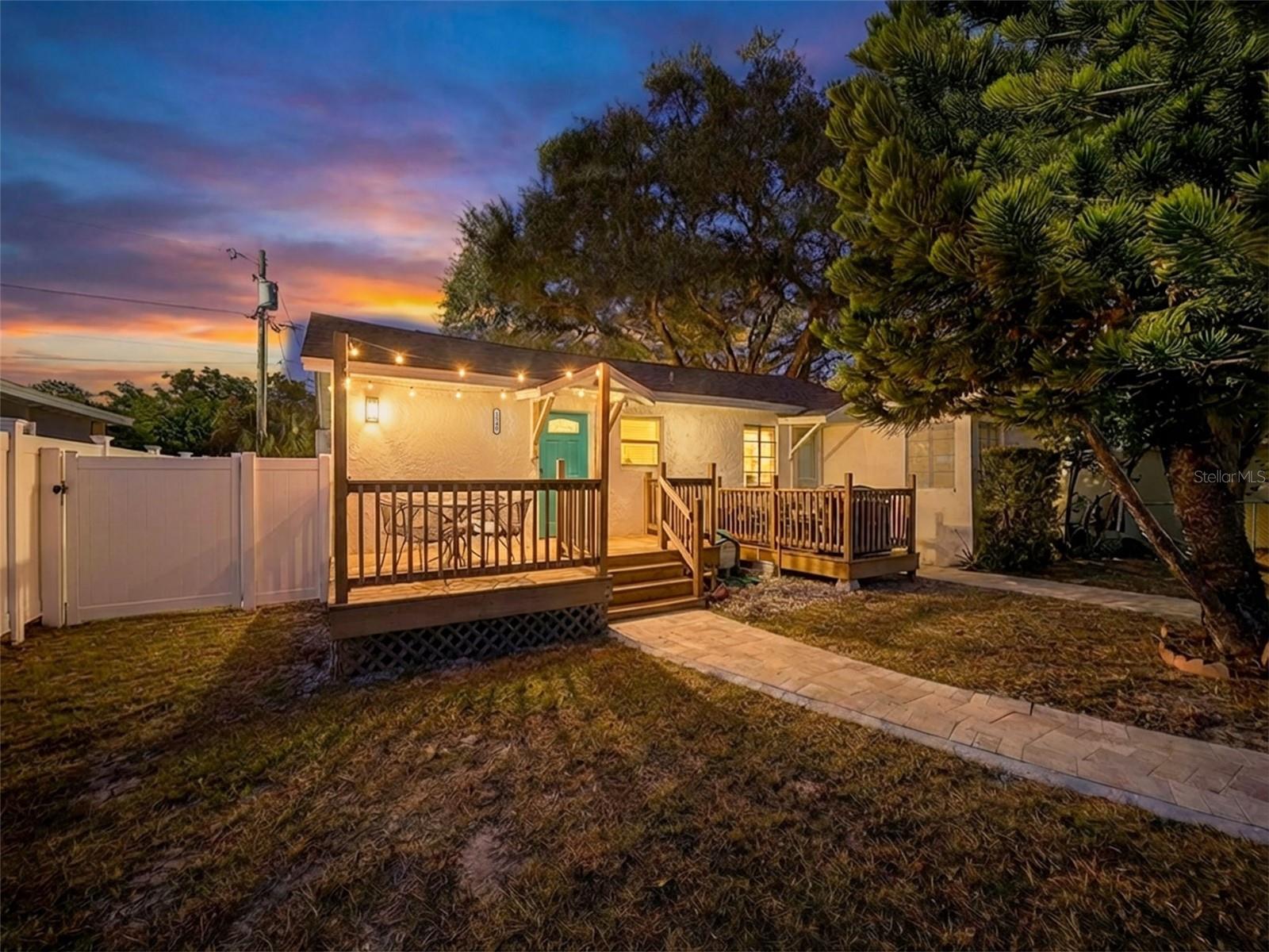 1538 S MARTIN LUTHER KING JR