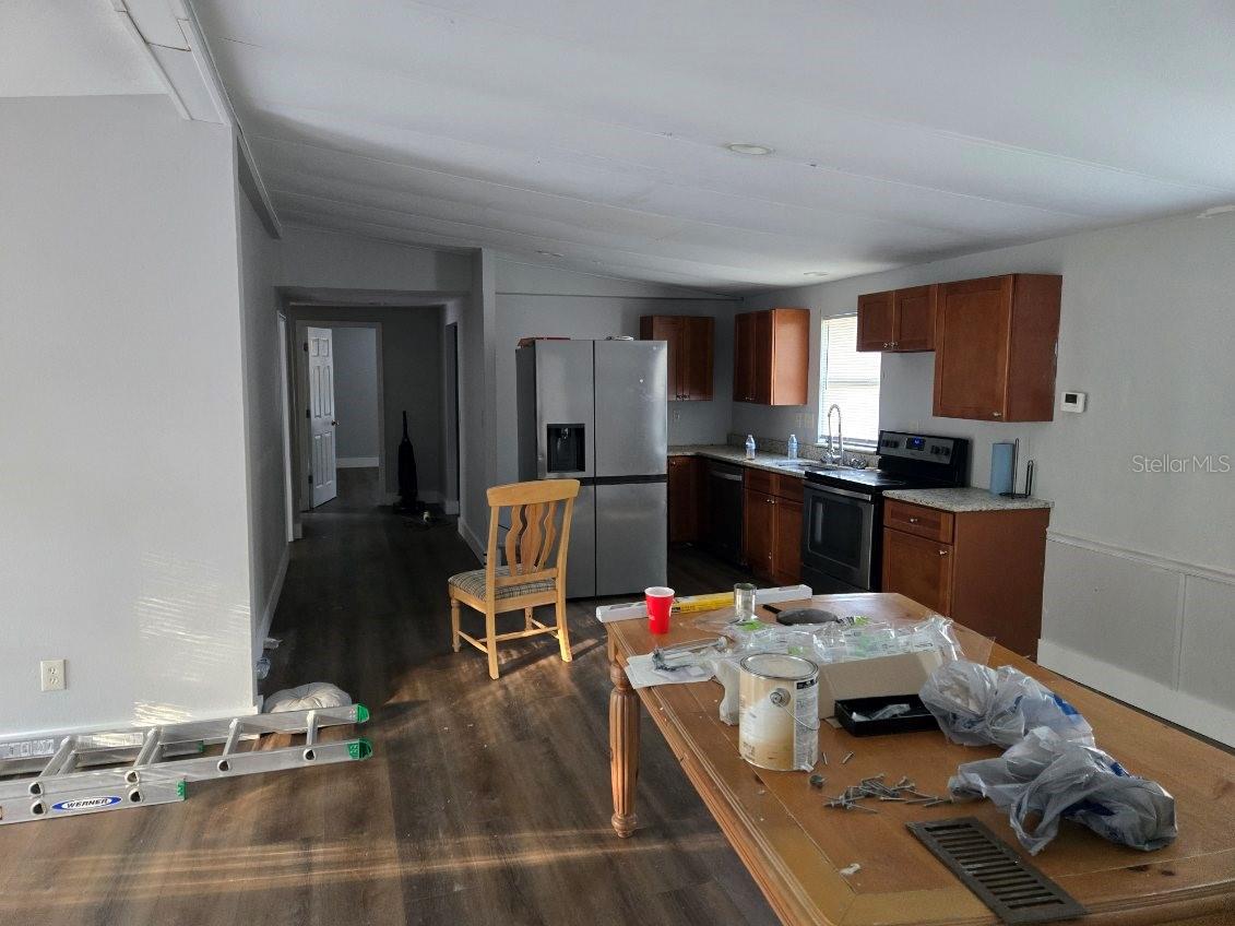 ANGUS VALLEY - Residential