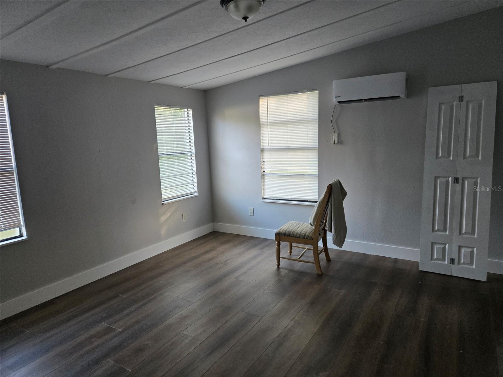 ANGUS VALLEY - Residential