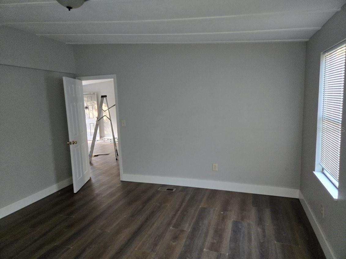 ANGUS VALLEY - Residential