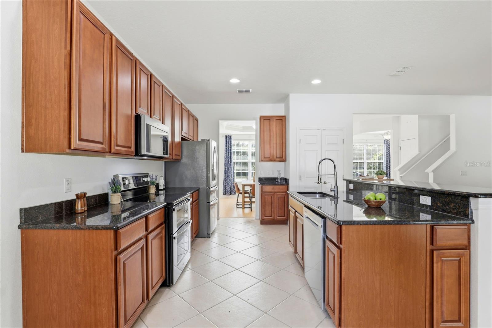 THE PRESERVE AT LAKE CHARM - Residential