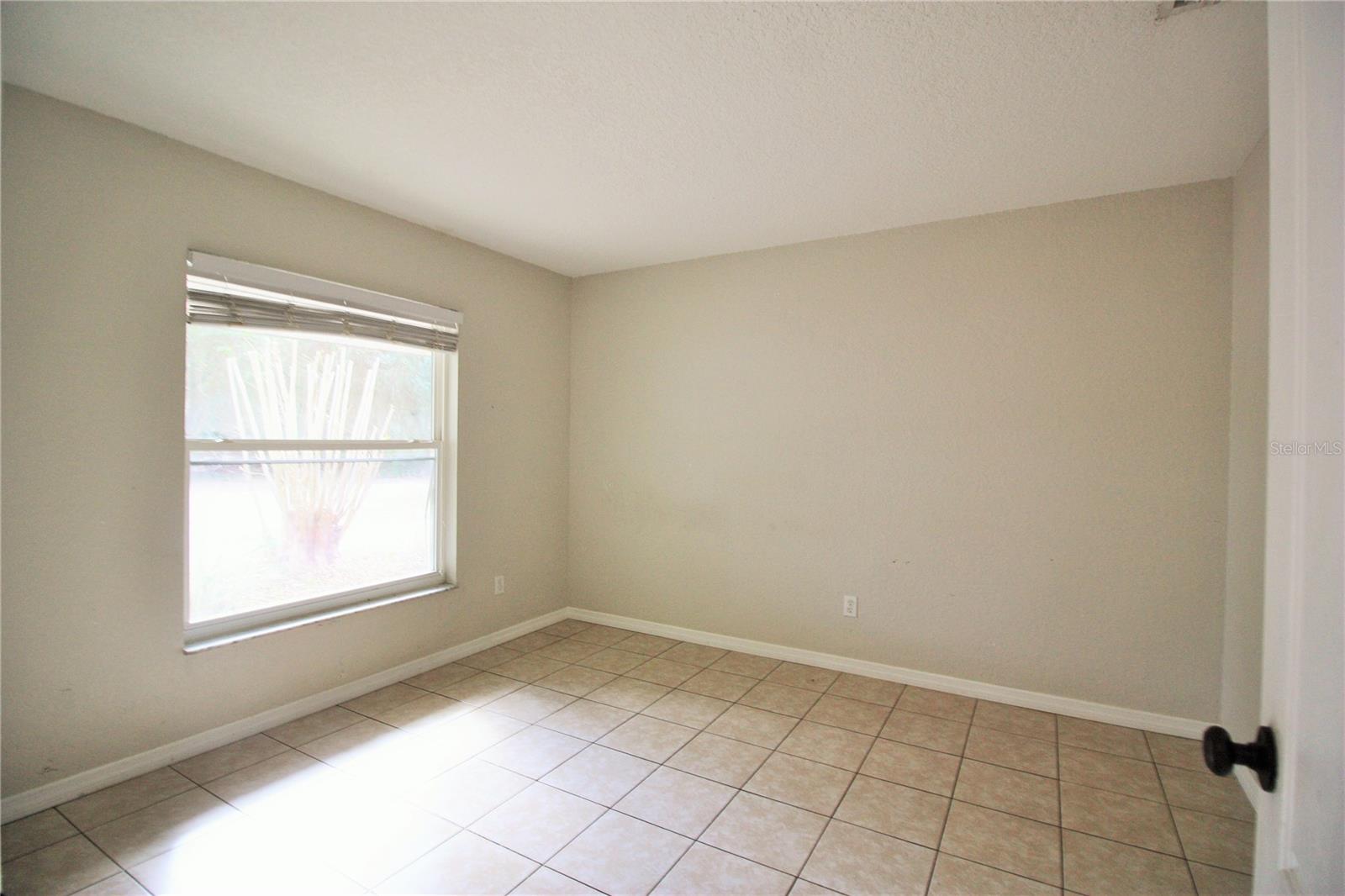 BELLEVIEW - Residential Lease