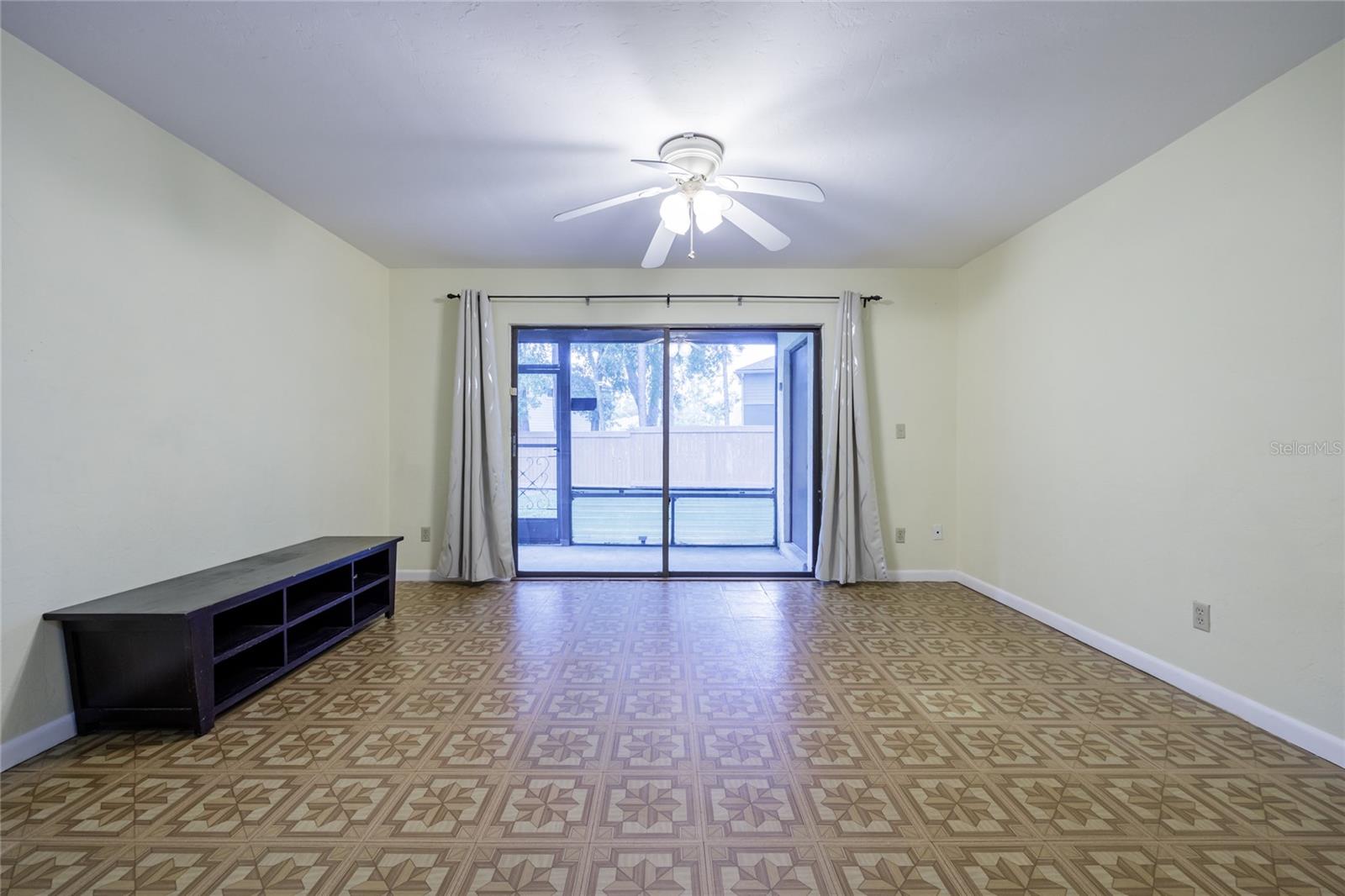 2635 SW 35TH PL APT 1001