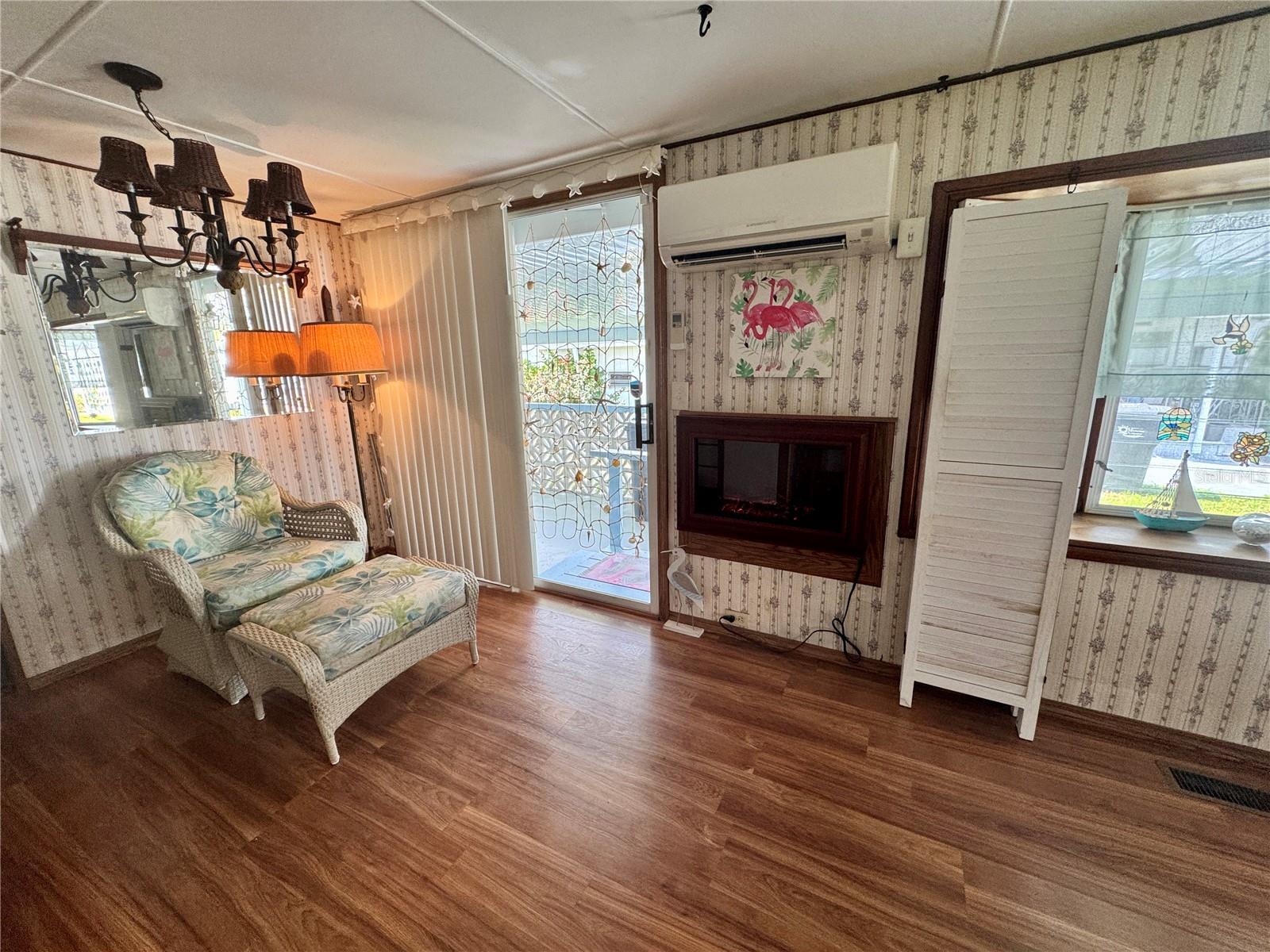 FAIR LANE ACRES SECOND ADD - Residential