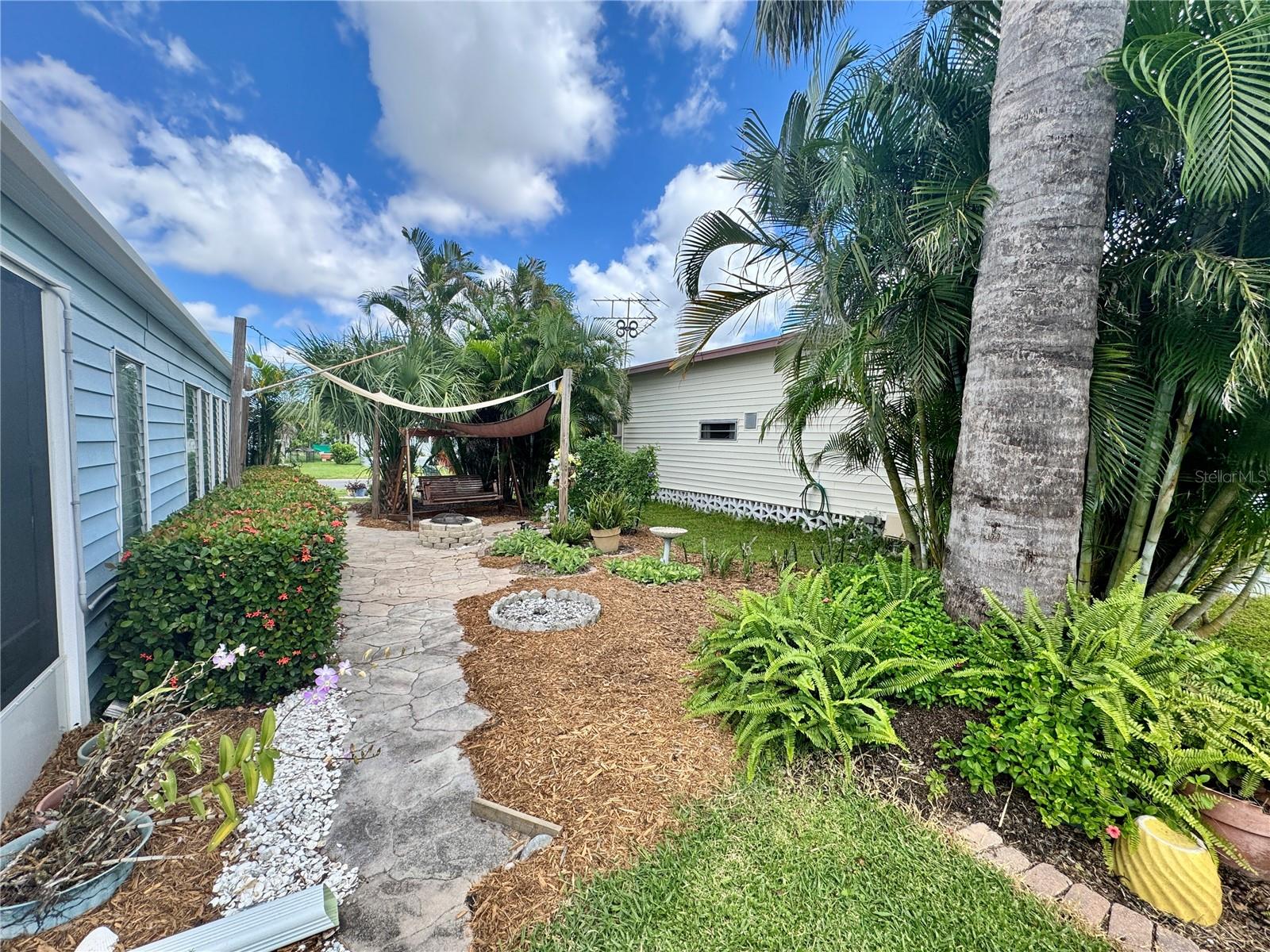 FAIR LANE ACRES SECOND ADD - Residential