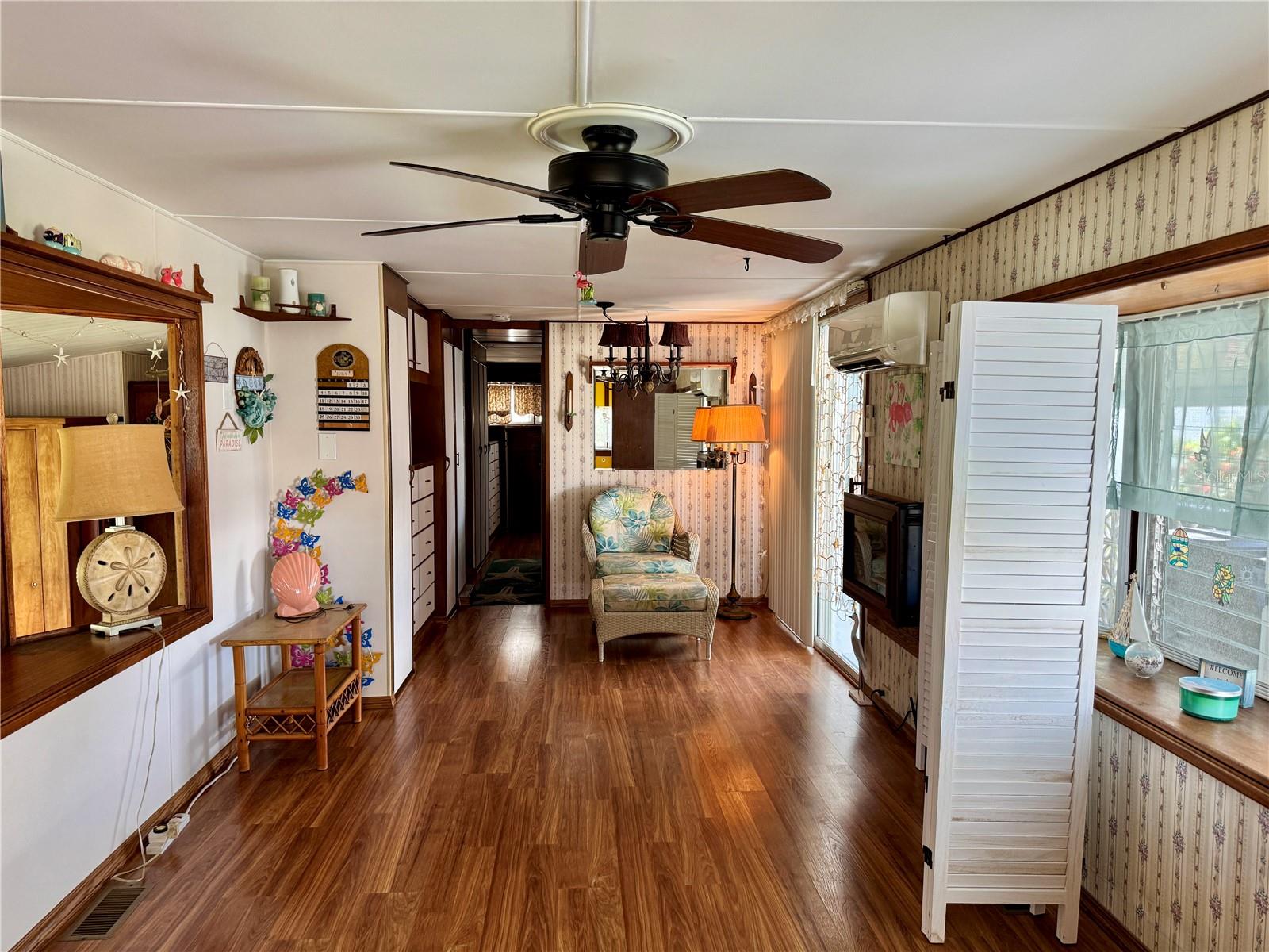 FAIR LANE ACRES SECOND ADD - Residential