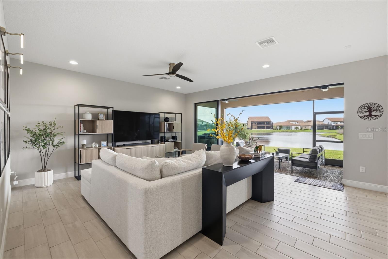 CROSSWIND RANCH PH IA - Residential