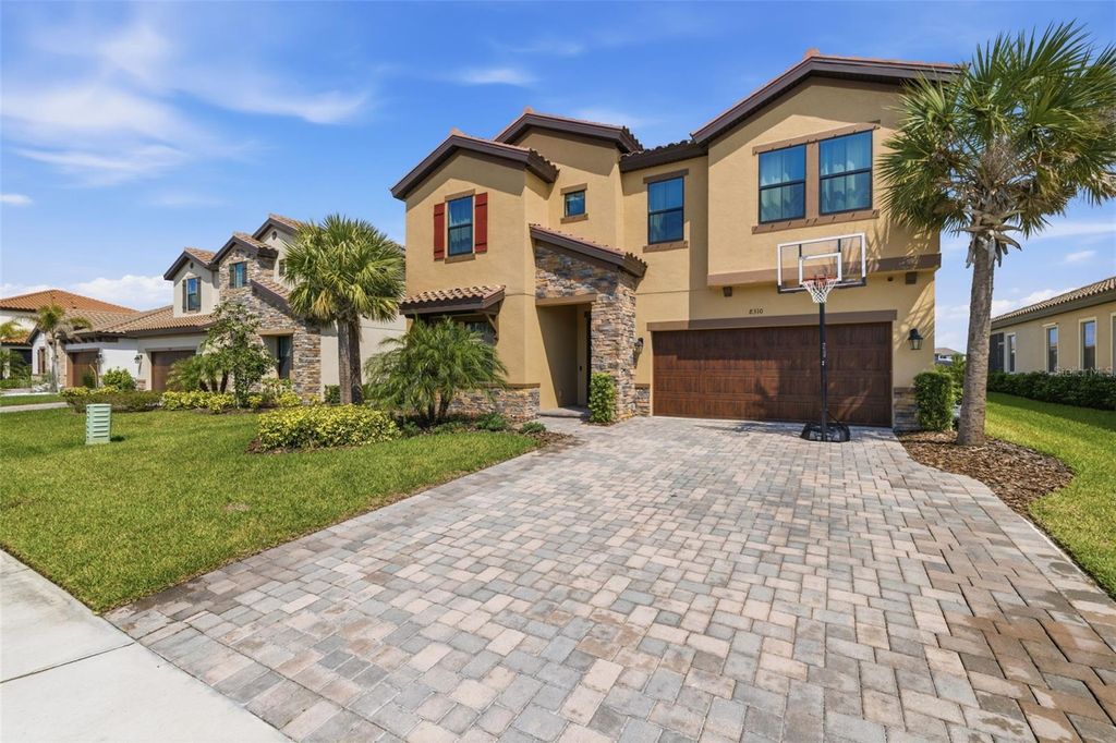 Photo of 8310 Carrhill Place, Parrish, FL 34219 (MLS # TB8492867)