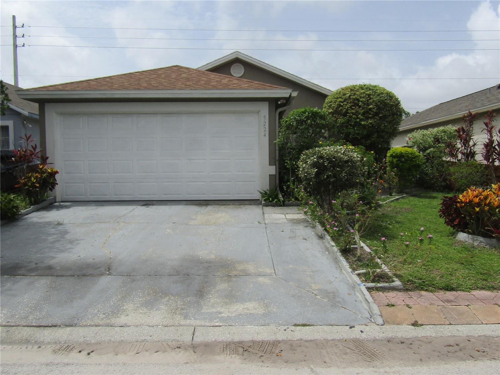 5224 FLORIDA HOLLY DRIVE