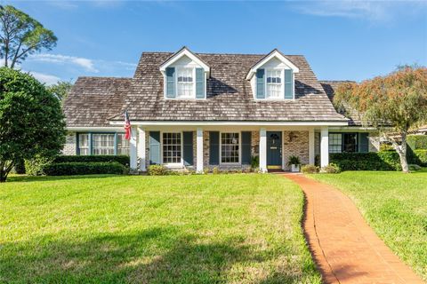 Photo of 10114 Hampton Place, Tampa, FL 33618 (MLS # TB8458907)