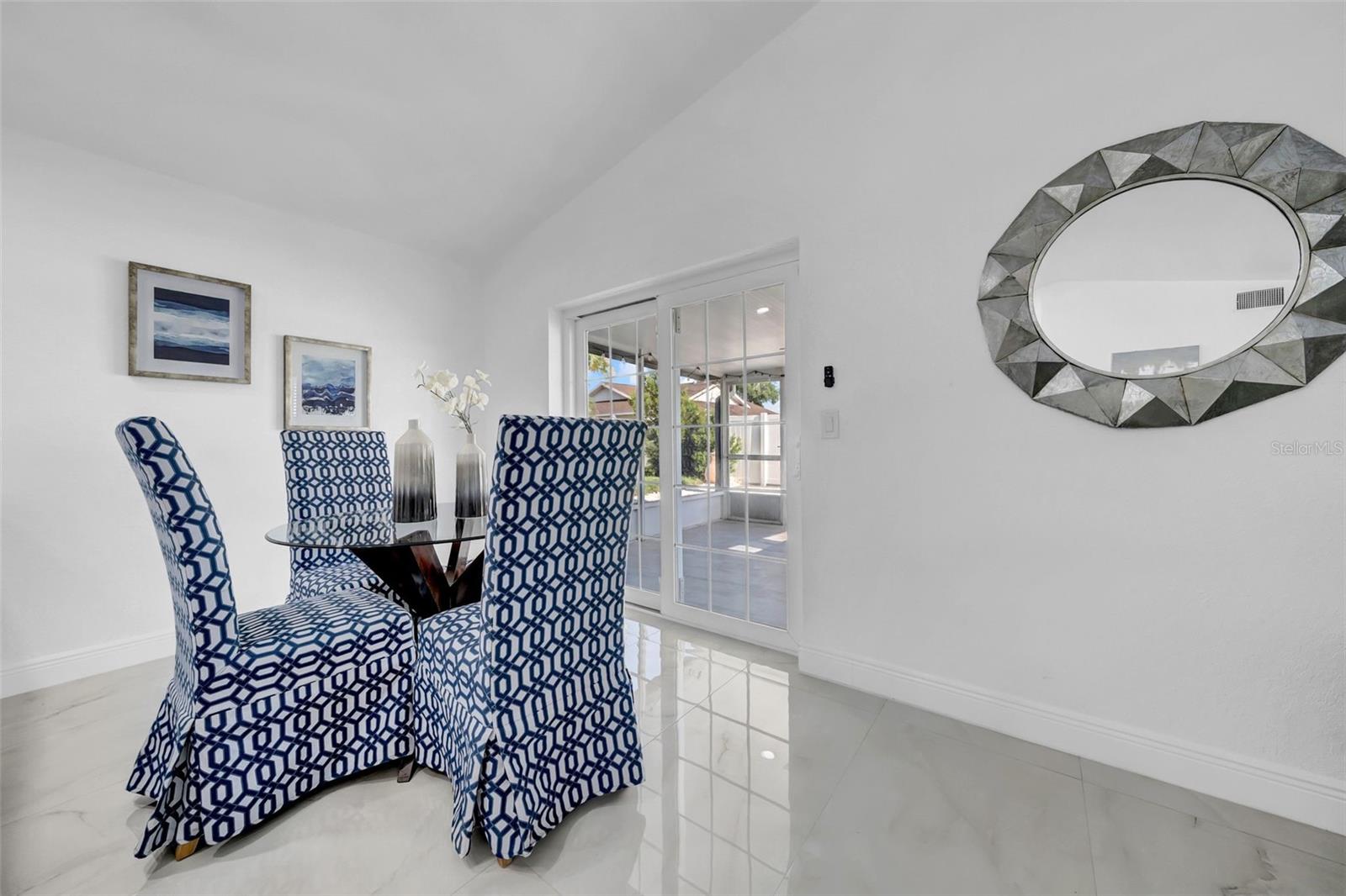 ARLINGTON PARK - Residential