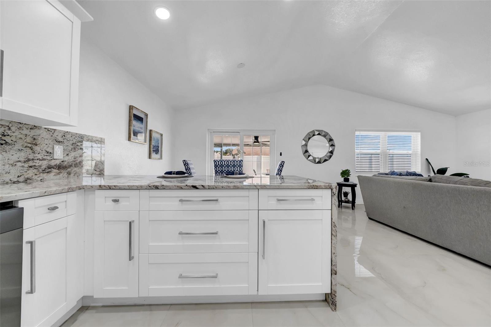 ARLINGTON PARK - Residential