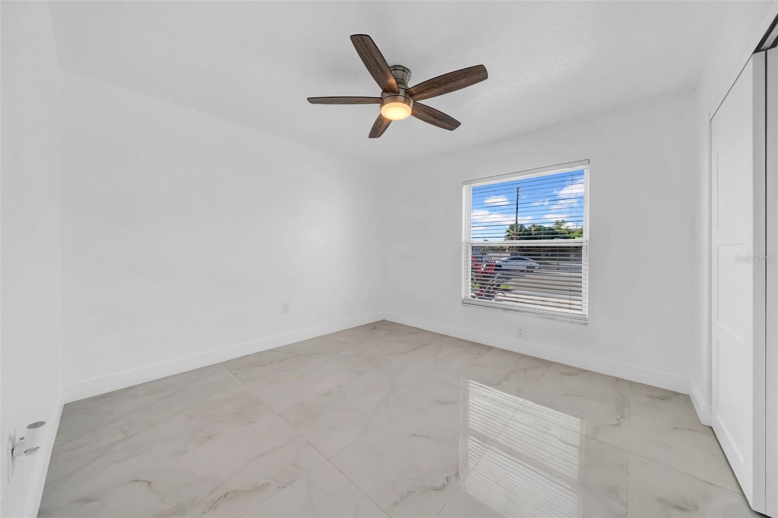 ARLINGTON PARK - Residential