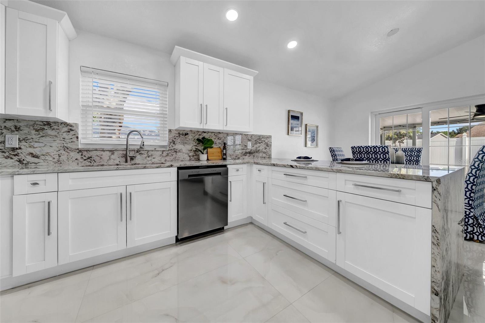 ARLINGTON PARK - Residential