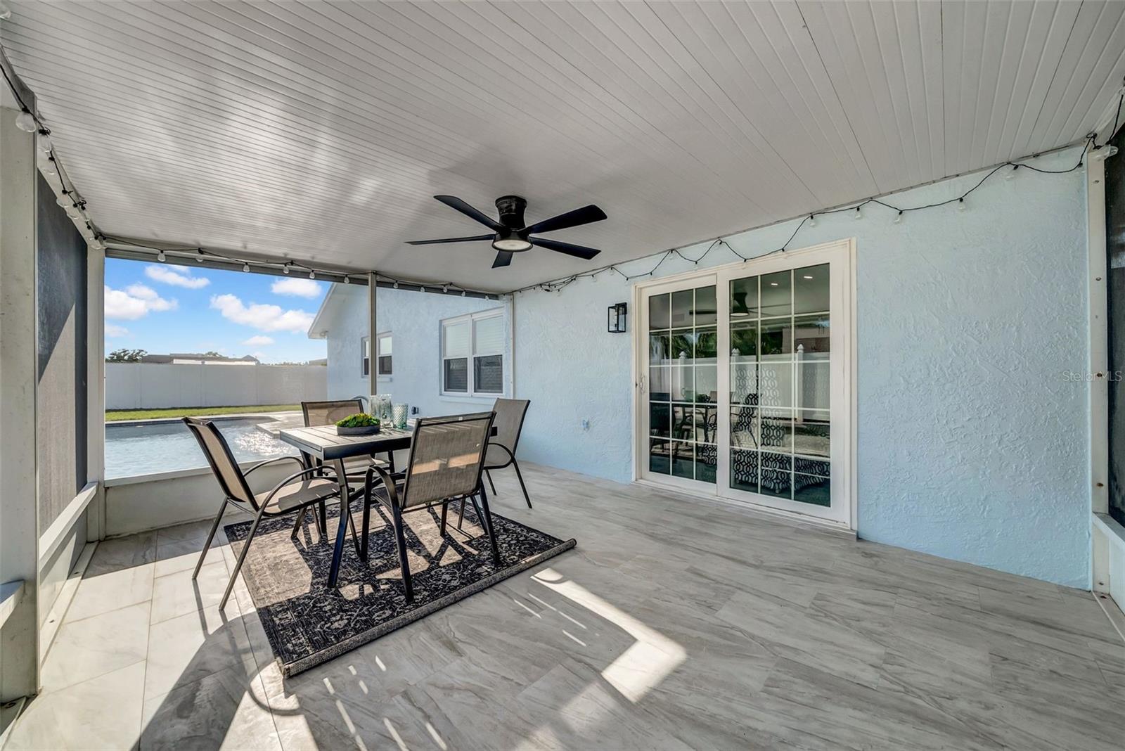 ARLINGTON PARK - Residential