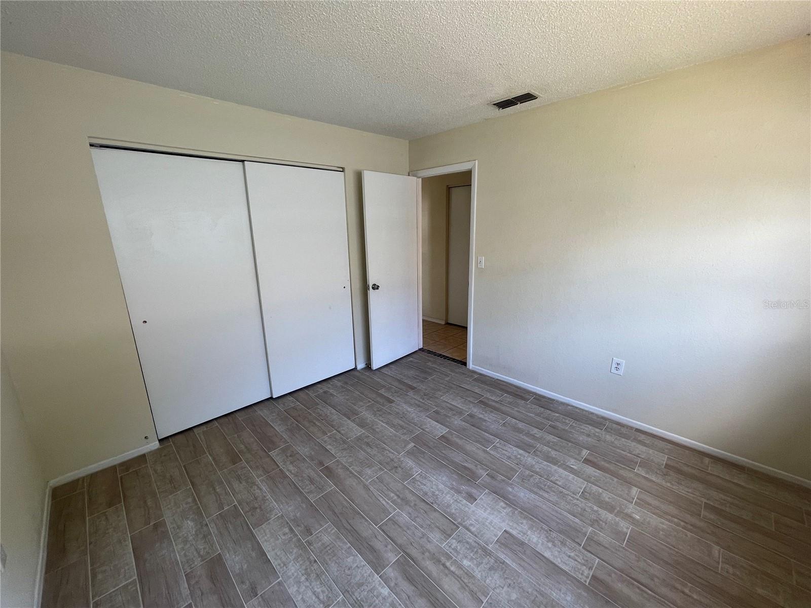 SHADOW RIDGE - Residential Lease